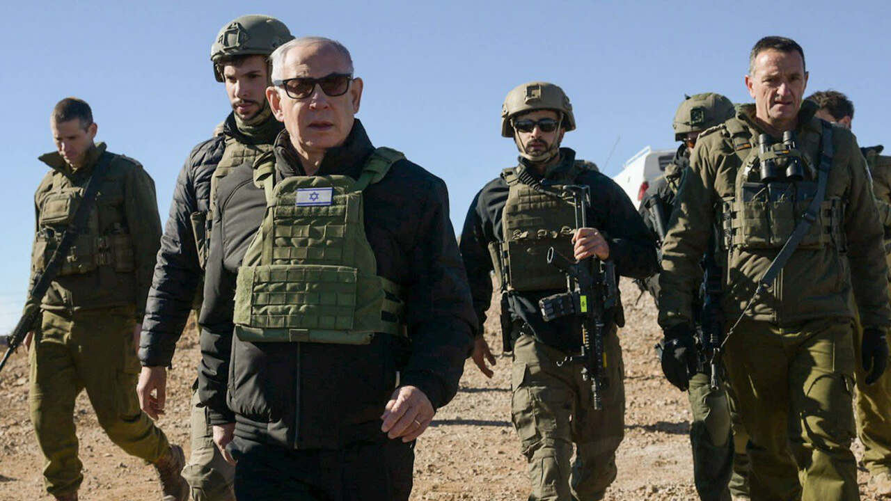 Netanyahu Visits Strategic Peak Inside Seized Syria Buffer Zone