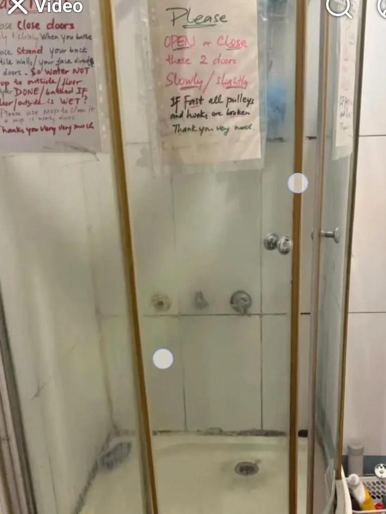 Others had an issue with the state of the bathroom. Picture: Reddit