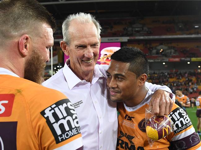 Former Broncos coach Wayne Bennett embraces Anthony Milford in 2018. Picture: AAP/Dave Hunt