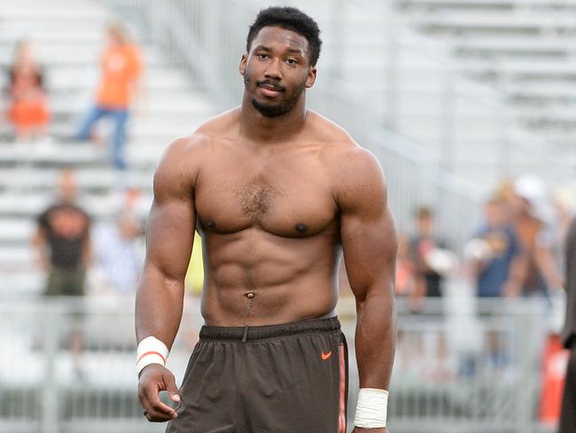 BEREA, OH - JULY 28, 2017: Defensive end Myles Garrett #95 of the Cleveland Browns walks off the field after a training camp practice on July 28, 2017 at the Cleveland Browns training facility in Berea, Ohio. (Photo by: 2017 Nick Cammett/Diamond Images/Getty Images/Getty Images)