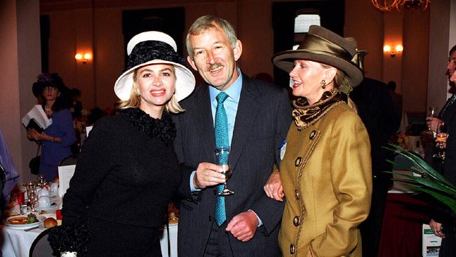 Sir Ron Brierley with Dianne Thorpe, and Julia Schaeffer at a race meeting at Sydney’s Randwick racecourse.