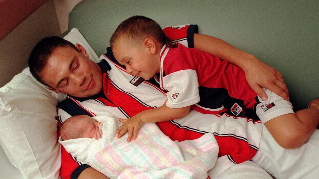Aust boxer Kostya Tszyu with his sons Tim (r) and newborn baby Nikita at St George Hospital 20 Jan 1998. Tim Tszyu.