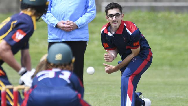 Lachlan Rummans starred with both the bat and ball during Western’s dramatic final-over win. Picture: NCA NewsWire / Martin Ollman