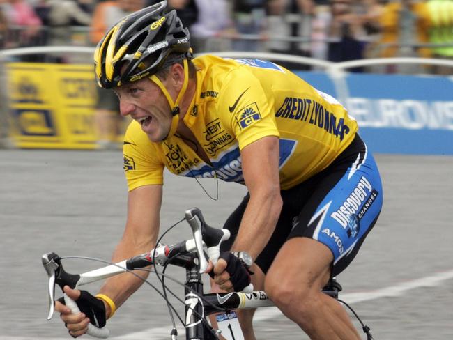 Mia Khalifa porn star and cyclist Lance Armstrong