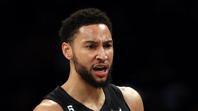 NEW YORK, NEW YORK - DECEMBER 09: Ben Simmons #10 of the Brooklyn Nets controls the ball during the game against the Atlanta Hawks at Barclays Center on December 09, 2022 in New York City.   Jamie Squire/Getty Images/AFP (Photo by JAMIE SQUIRE / GETTY IMAGES NORTH AMERICA / Getty Images via AFP)