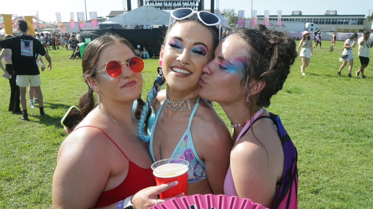 Tarsha Rossiter, Lauren Jackson and Kate Froggatt at Grass is Greener 2022. Picture: Peter Carruthers