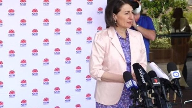 Gladys Berejiklian and Dr Kerry Chant speak to the media.