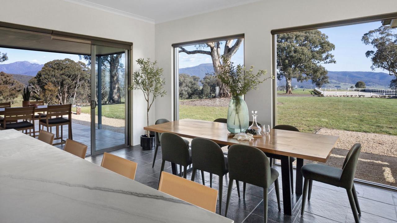 The main kitchen and alfresco area.