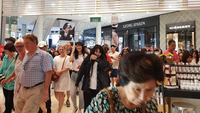 Shoppers out for a bargain in Brisbane's CBD. Picture: Cloe Read