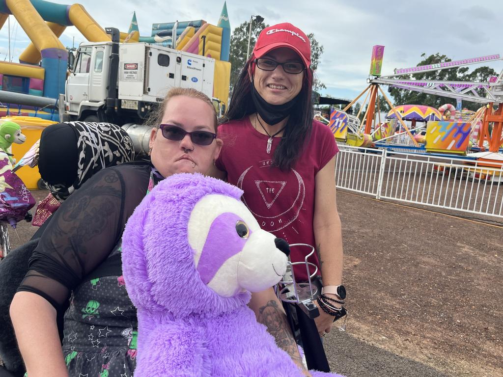 Teigan Johnson and Balinda Goodall having fun at the show.