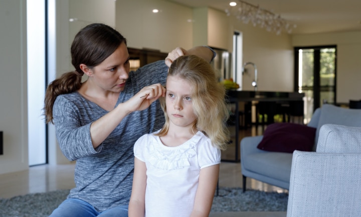 Head lice in kids: Prevention tips, how to treat nits | The Juggling ...