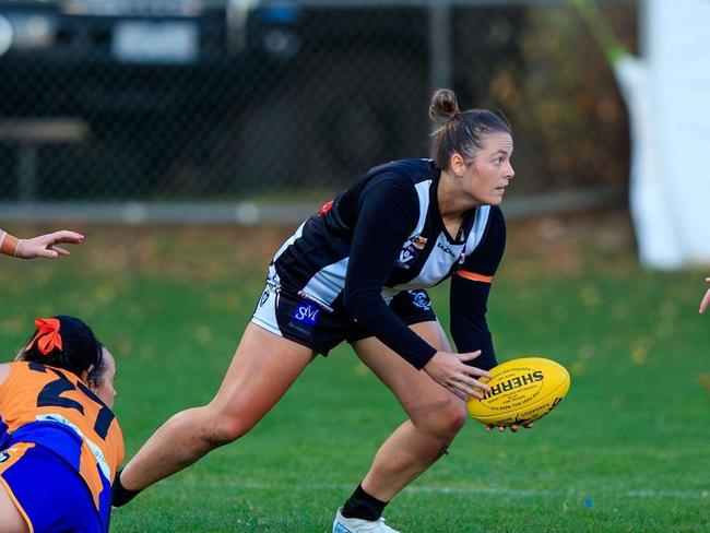 Tiahna Cochrane is the captain of the Castlemaine Magpies. Picture: Supplied.