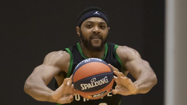 Gippsland United produced a strong finish to record victory. Photo: Basketball Victoria.