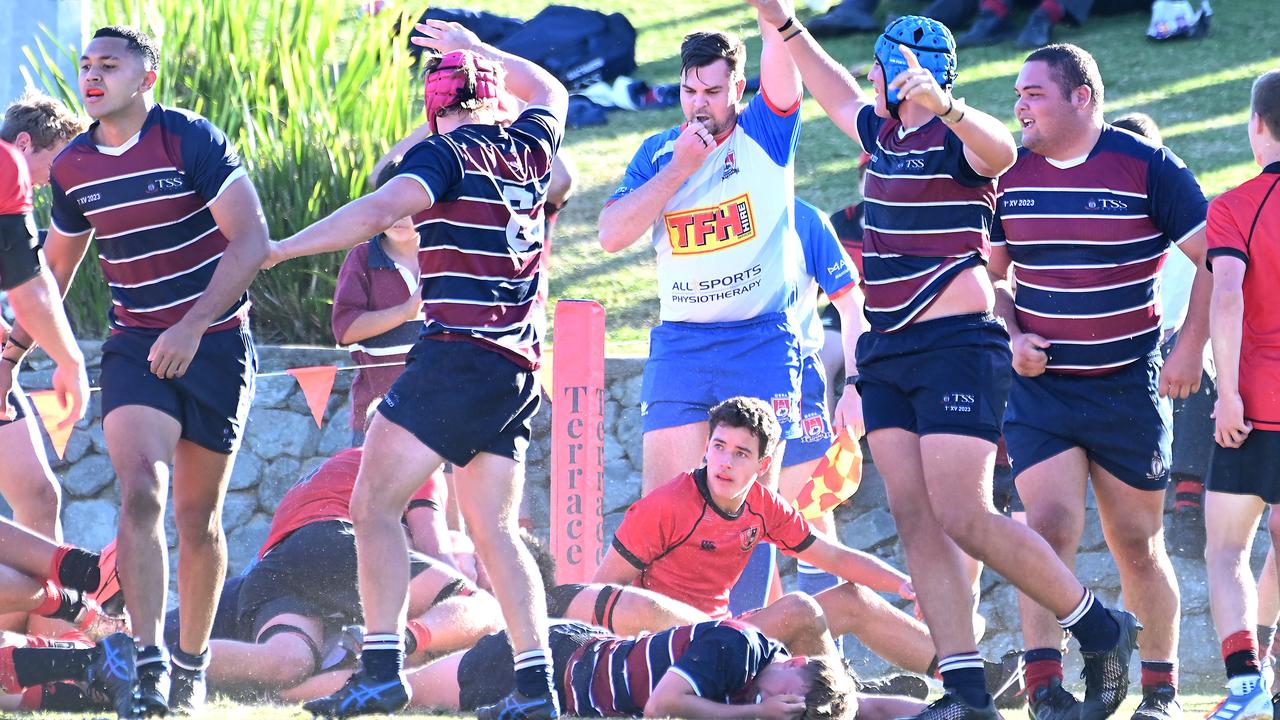GPS First XV rugby between Terrace and The Southport School.