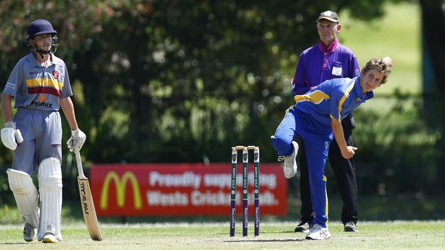 Simon Alderson bowling. Picture: Michael Gorton