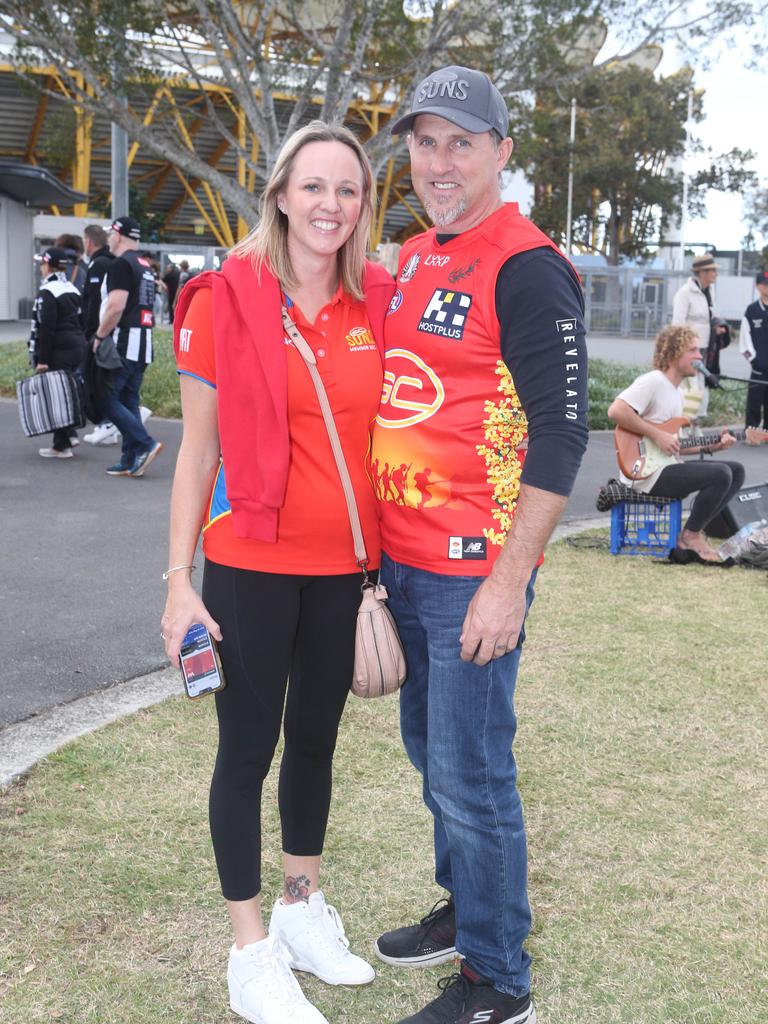 Gold Coast Suns vs. Collingwood. Crystal and Brendan Dawson. 29 June 2024 Carrara Picture by Richard Gosling