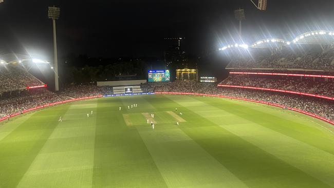 The lights at AO flickered on and off during play. Photo: Kara Jung.