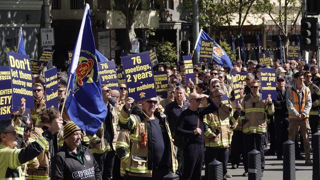 Firefighters march to the Victorian parliament in September 2023. Picture: NCA NewsWire / Valeriu Campan