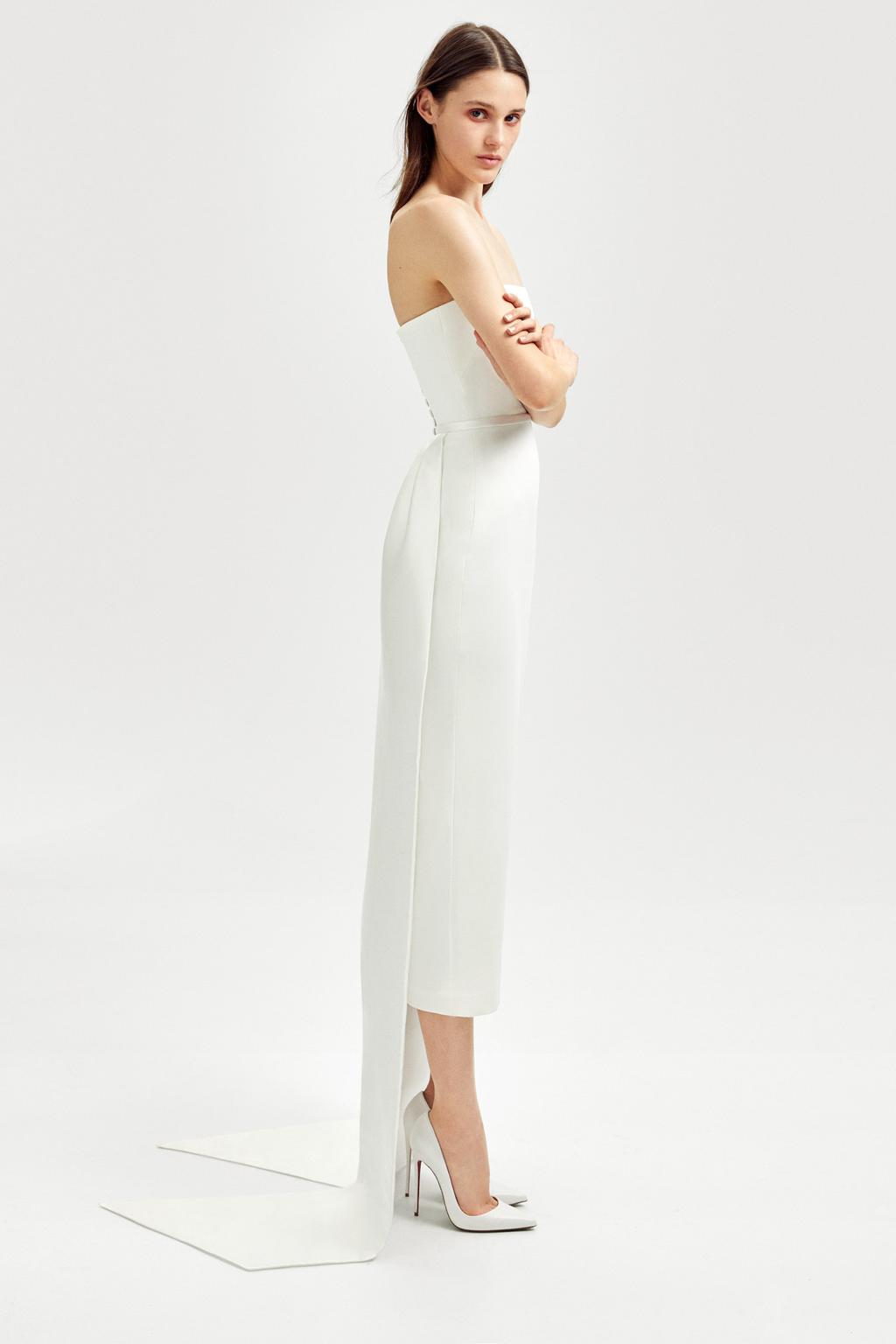 Alex perry shop wedding dress