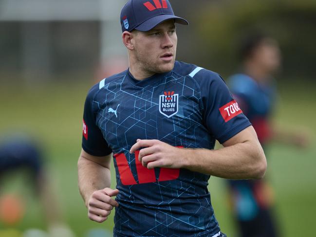 KATOOMBA, AUSTRALIA - JUNE 01: Matt Burton warms up during a New South Wales Blues State of Origin training session at Blue Mountains Grammar School on June 01, 2024 in Katoomba, Australia. (Photo by Brett Hemmings/Getty Images)