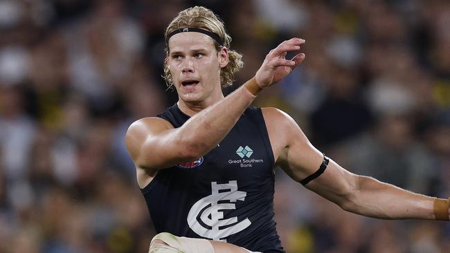 NCA. MELBOURNE, AUSTRALIA. 13th March, 2025 .  AFL  Round 1.  Richmond vs Carlton at the MCG.   Tom De Koning of the Blues during the 2nd qtr.   . Picture: Michael Klein