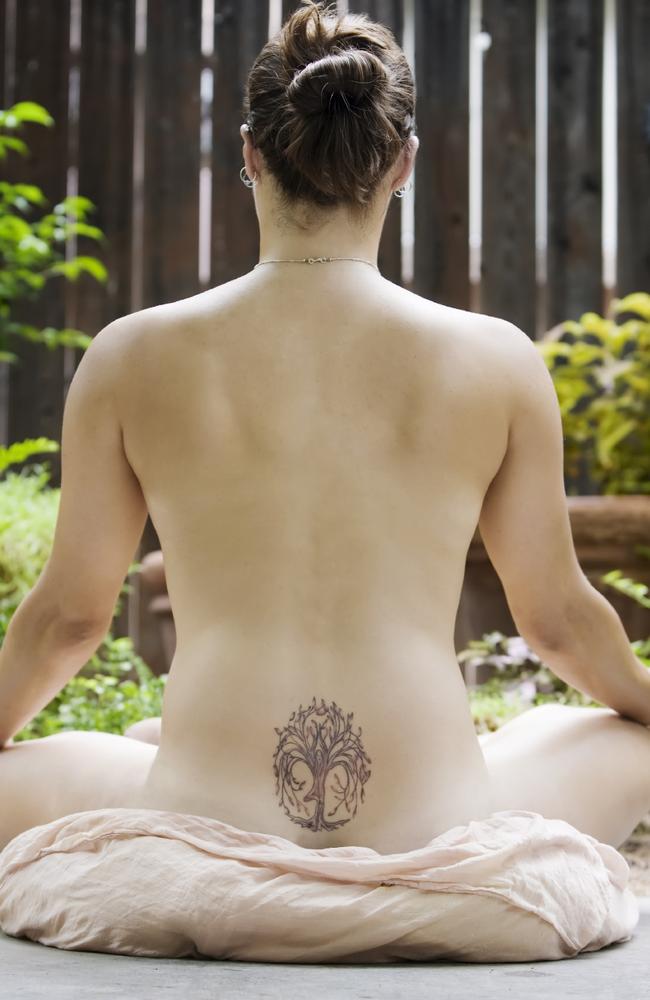 Naked Yoga (Nude Yoga) Doing a Naked Yoga Class ( Naked News