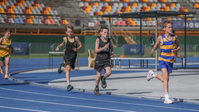 AIC Track & Field Championships from QSAC, Photos by Stephen Archer