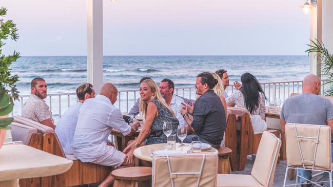 Customers enjoying a meal at Burleigh Pavilion before the COVID-19 pandemic.