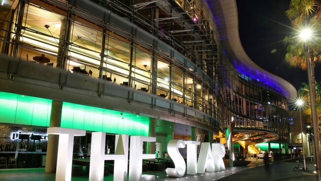 The Star casino, operated by Echo Entertainment Group Ltd., stands illuminated at night in Sydney, Australia, on Monday, Aug. 10, 2015. Echo Entertainment is scheduled to report full-year results on Aug. 12. Photographer: Brendon Thorne/Bloomberg