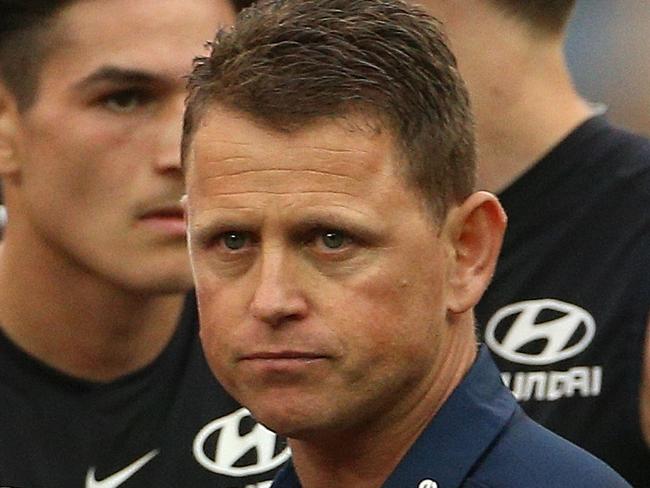 Brendon Bolton coach of the Blues at quarter time during the Round 5 AFL match between the Carlton Blues and the West Coast Eagles at the MCG in Melbourne, Saturday, April 21, 2018. (AAP Image/Hamish Blair) NO ARCHIVING, EDITORIAL USE ONLY