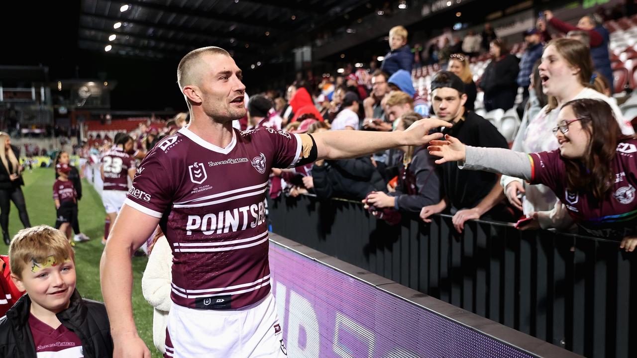 Foran walks a lap of honour after his final home game for the Sea Eagles in 2022. (Photo by Cameron Spencer/Getty Images)