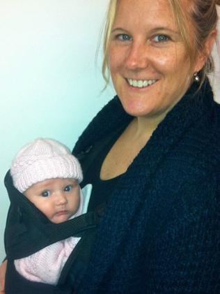 Melbourne mum Melanie White has started a petition calling for Woolworths to enforce formula limits.