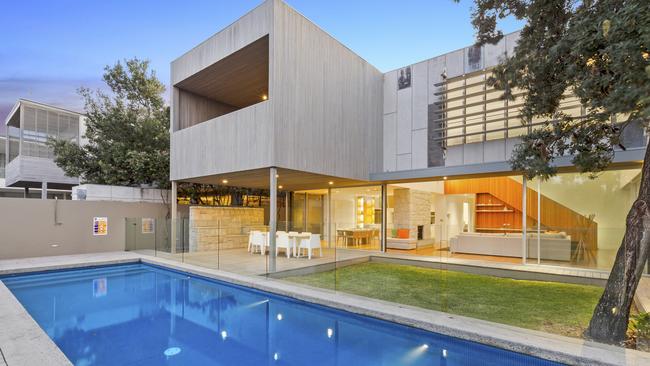 Katie page is selling her investment property at 14 North Point Ave, Kingscliff.