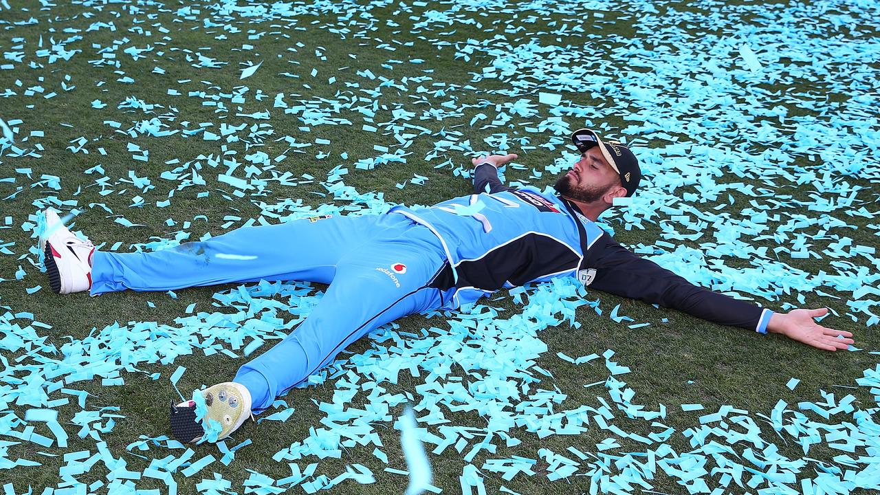 Jake Weatherald of the Strikers celebrates with the confetti after winning the Big Bash League Final match in BBL|07 – can the Strikers get back there?