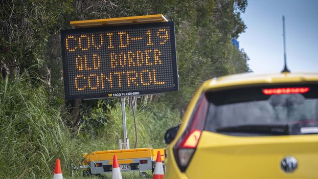 Police roadblocks set up at the Queensland/NSW border to stop the spread of COVID-19. Picture: Glenn Hunt / The Australian