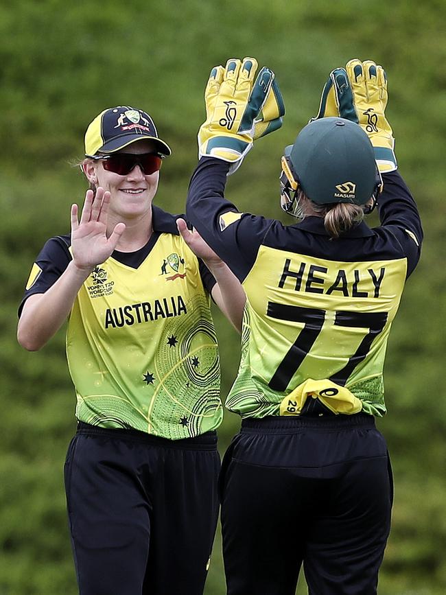 Despite her form slump with the bat, Healy’s been good with the gloves. Picture: Sarah Reed