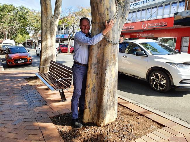 ‘Leave them alone’: Last gasp efforts to save Mary St trees