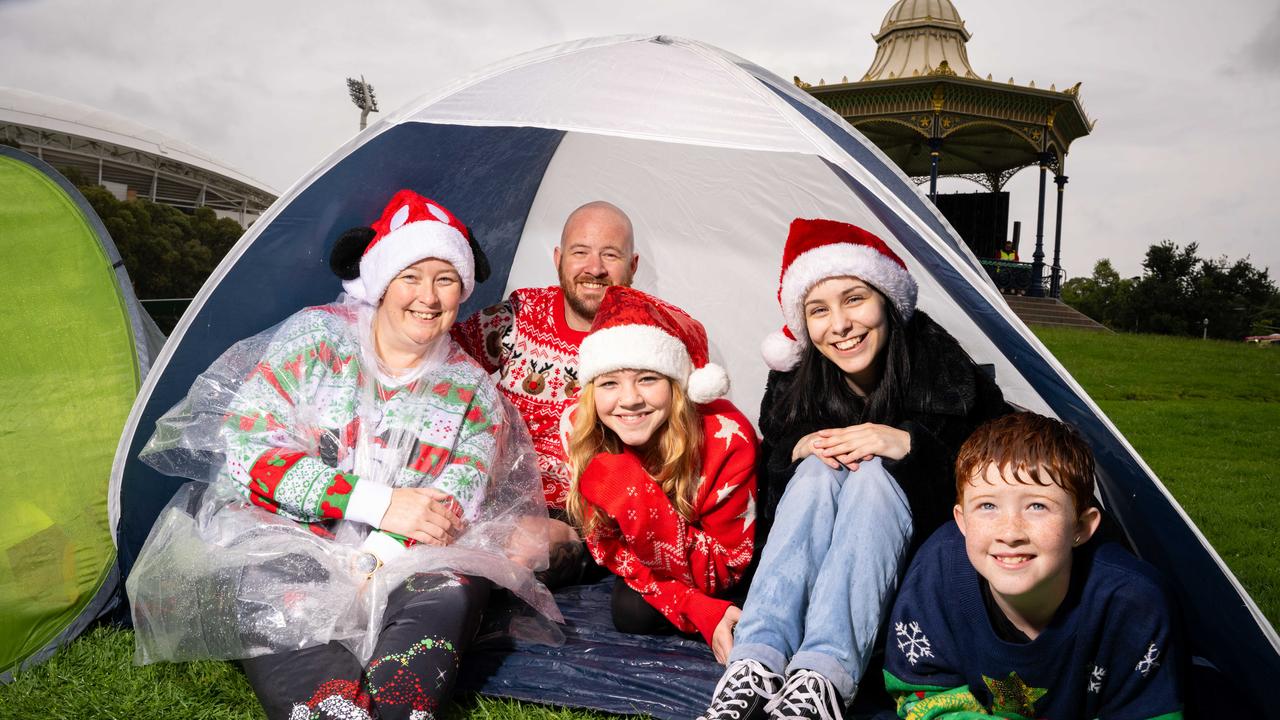 Tammy, 36, Phil, 36, Dalataya Leverington 13, Nicole Whittington, 18, and Jaedyn Leverington, 11 set up camp for Saturday’s carols. Picture: Morgan Sette