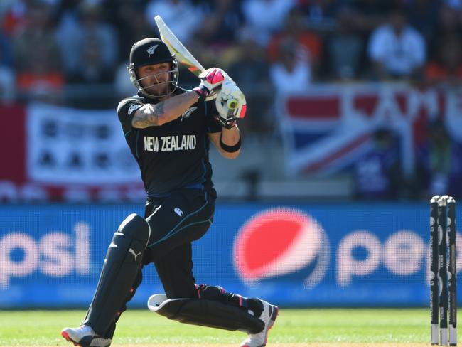 WELLINGTON, NEW ZEALAND - FEBRUARY 20: Brendon McCullum of New Zealand plays a shot during the 2015 ICC Cricket World Cup match between England and New Zealand at Wellington Regional Stadium on February 20, 2015 in Wellington, New Zealand. (Photo by Shaun Botterill/Getty Images)