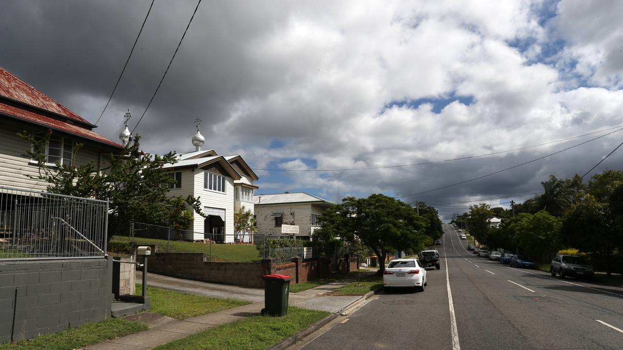 Park Road where the victim was stabbed on 21st April 2019. (AAP Image/Richard Waugh)