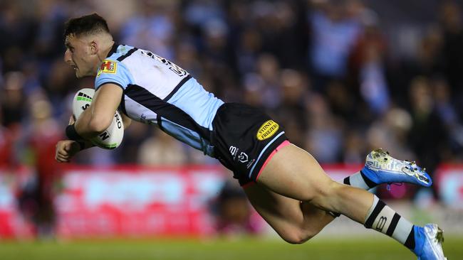 Bronson Xerri scores the matchwinning try for Cronulla. Picture: Getty Images