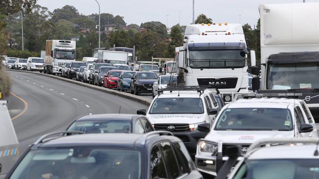 One transport expert says larger cars cause slower traffic. Picture: Rohan Kelly