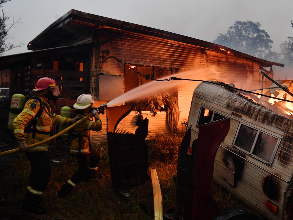 NSW bushfire crisis: Body found in home near Moruya on NSW south coast ...