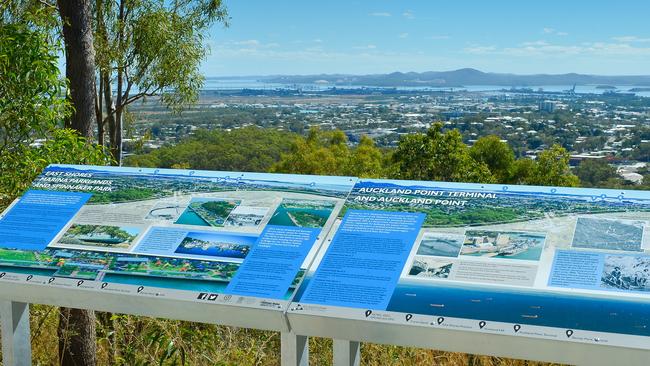 A teen has been injured in a fall at Round Hill lookout.