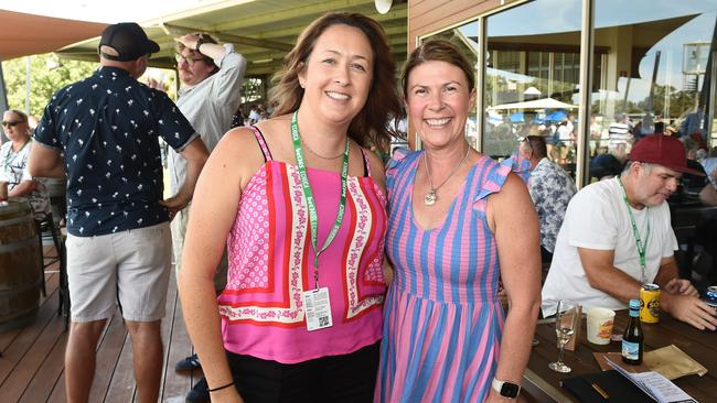 Sheree Allan and Fleur Hatfield at Moama Bowling Club Echuca Cup. Picture: David Smith