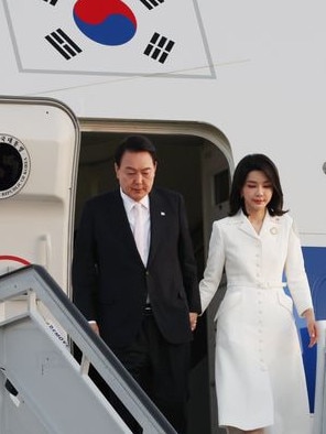 South Korean President Yoon Suk-yeol and wife Kim Keon-hee arriving in Madrid ahead of the summit. Picture: Yonhap News/Newscom/Zuma Press/WSJ