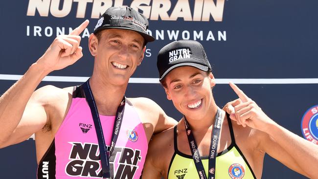 Ali Day and Lana Rogers pose with their medals after round one.