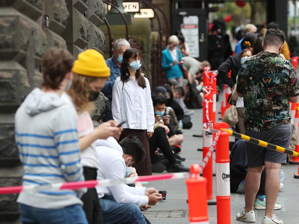 Testing at Melbourne Town Hall hit capacity before 9.30am. Picture: NCA NewsWire/ David Crosling