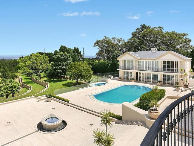 Dural Mansion On The Market For Up To 99m Au — Australias