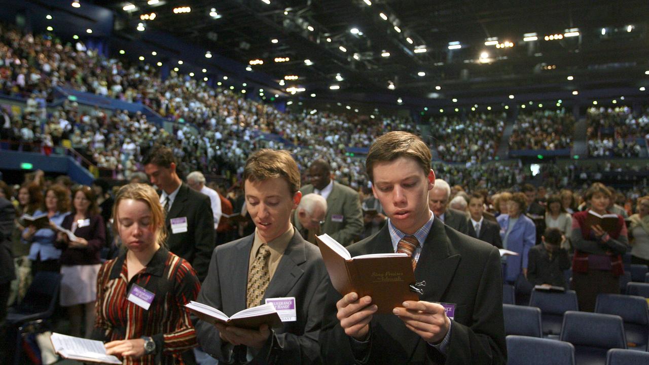 Jehovah’s Witness shunning destroyed my family Daily Telegraph